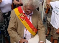 6330_1175618022935_1002611372_30569741_5965563_n_0